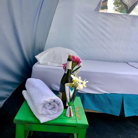 Kemping Zirkon Beach Camping