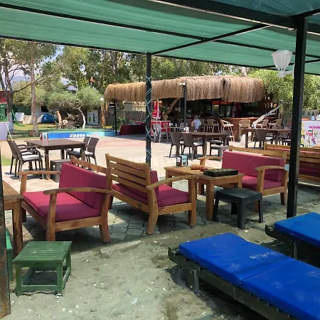Kemping Zirkon Beach Camping